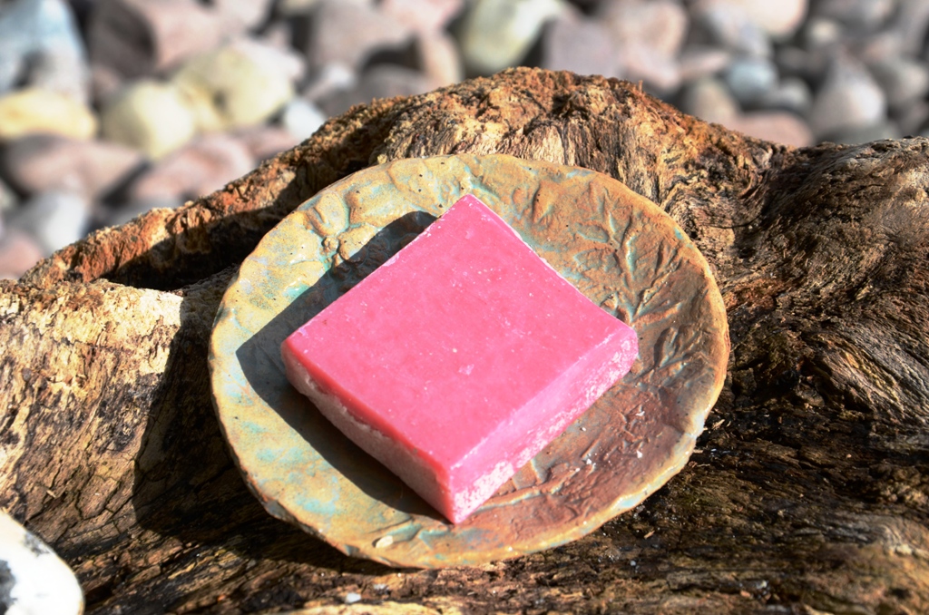 Wilde-Rose-Schale Wilde Rose mit Heilkreide, Mangobutter und Pfirsichkernöl